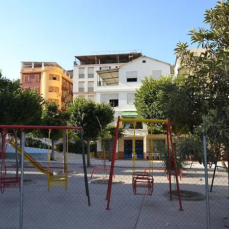 Hotel Central 2*