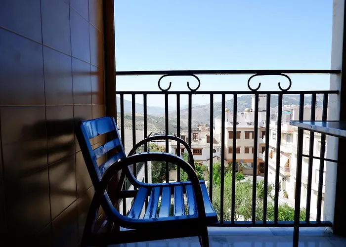 Hotel Central מלון Lanjarón