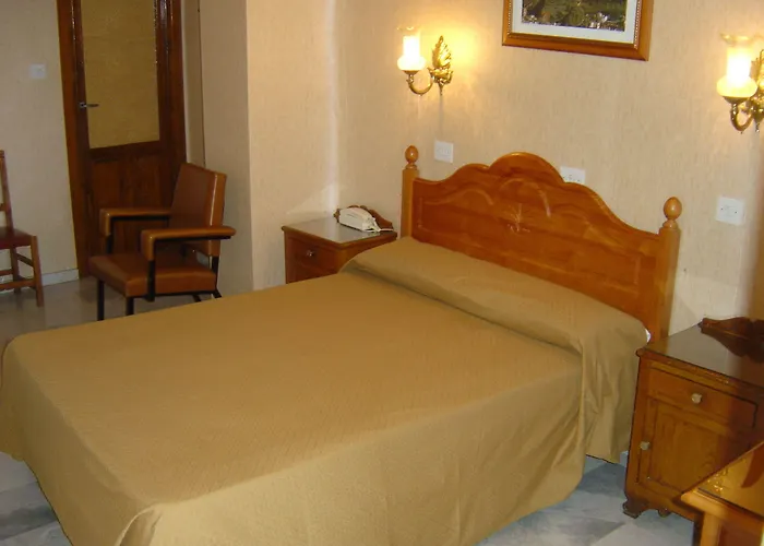 Hotel Central 2* Lanjarón