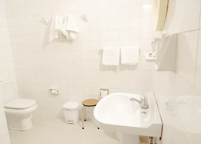 Hotel Central מלון Lanjarón